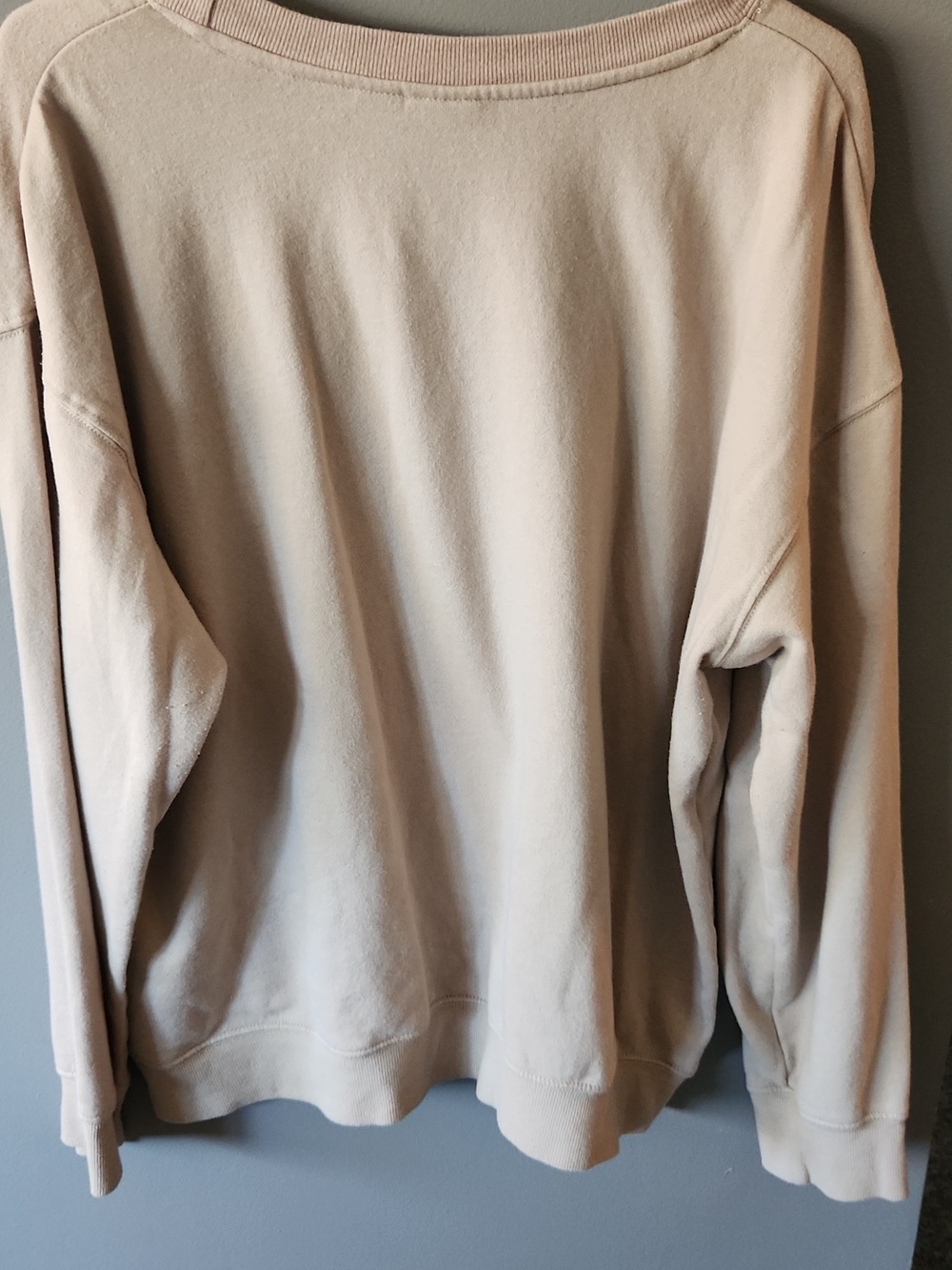MTV Leopard Print Logo Crewneck Sweater - Picture 4 of 4